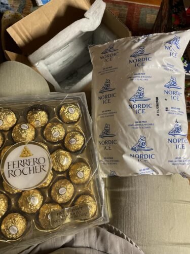 【Limited Sales】Farrero Rocher 24 Pieces Boxed Chocolates photo review
