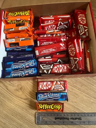 【New User Only】Nestlé Kitkat and Friends Big Biscuit Box | 69 x Chocolate Biscuit Bars – KitKat, Blue Riband, Toffee Crisp | Bulk Chocolate Box 1.357kg photo review